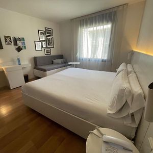 Pol&Grace Hotel